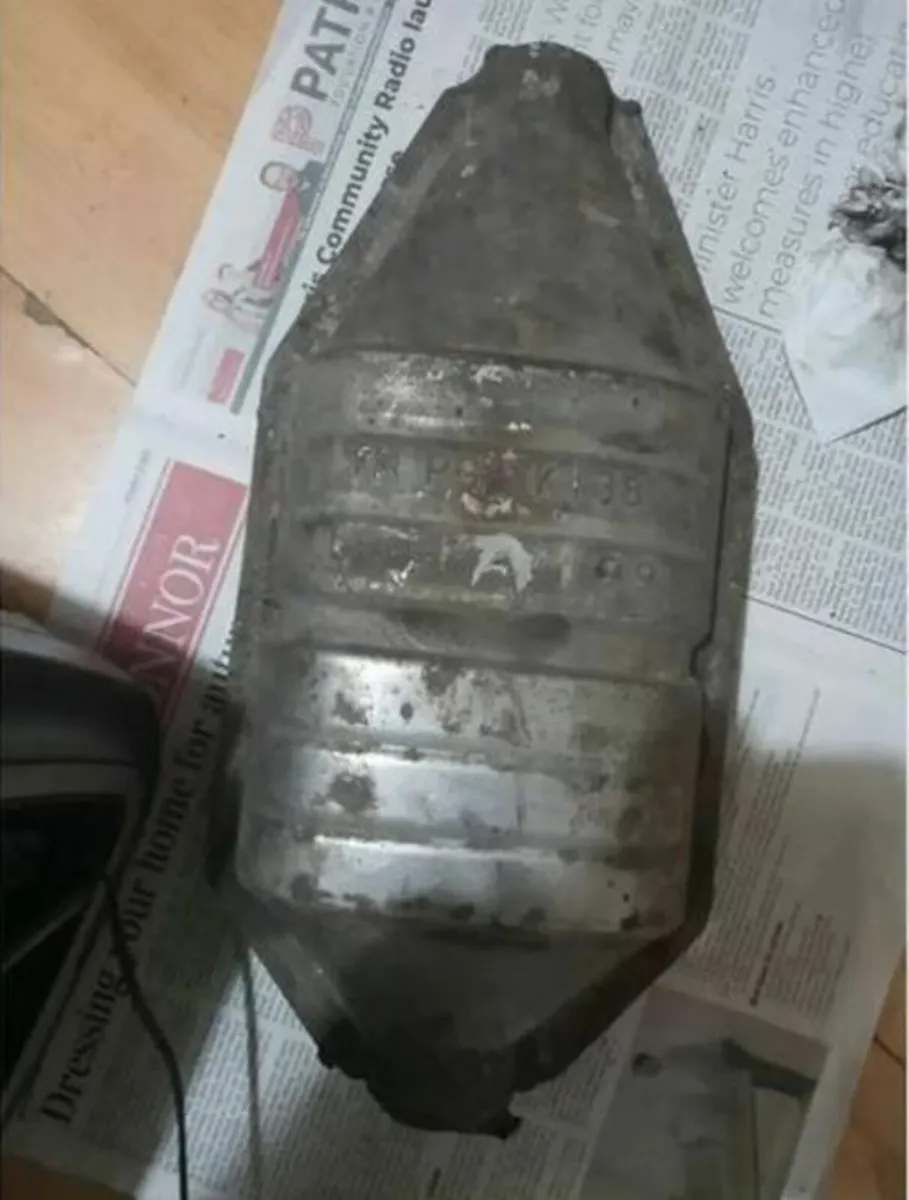 Scrap Catalytic Converter Peugeot K138 - Image 1