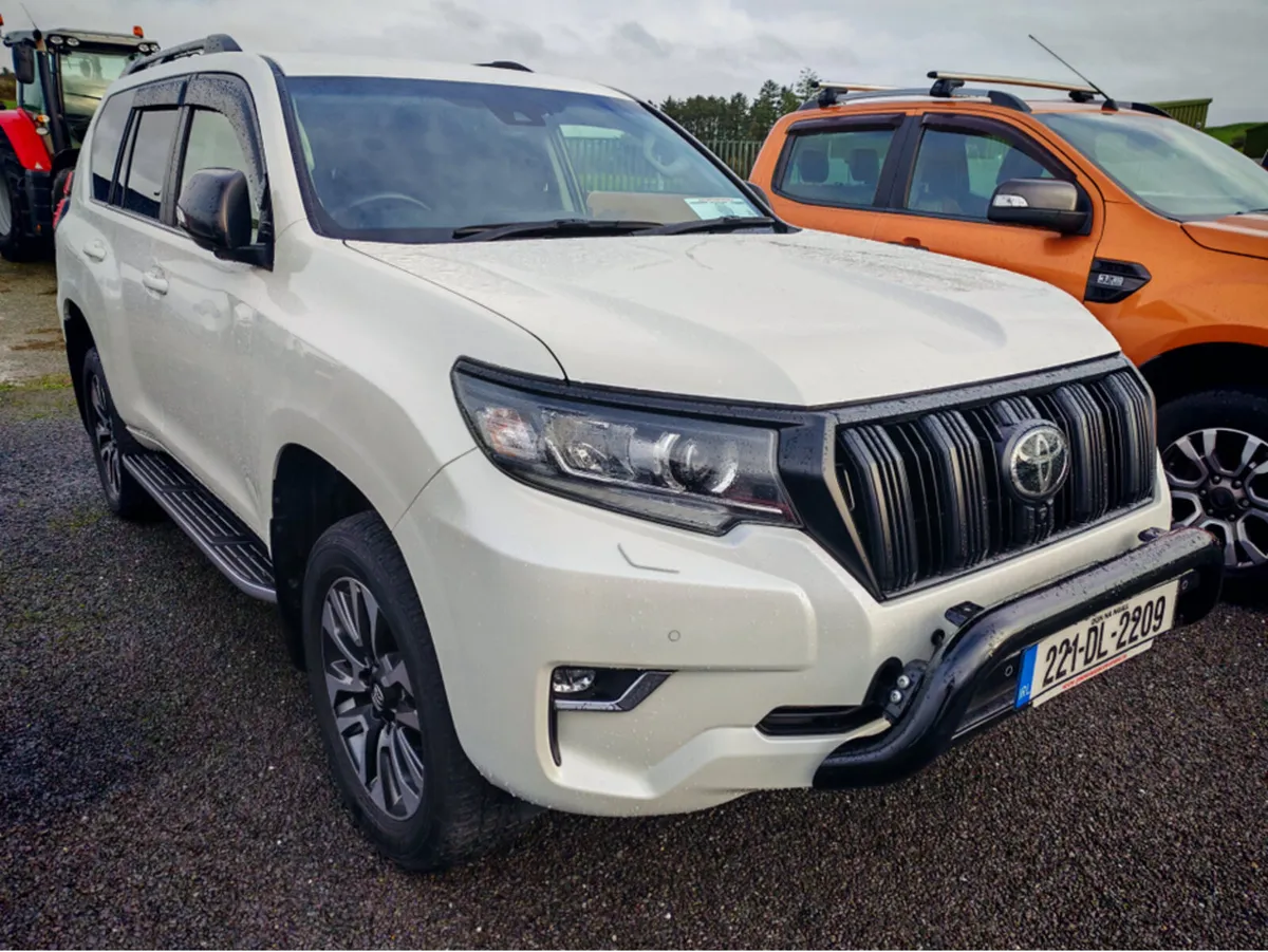 Slection of Toyota Land Cruiser models - Image 3