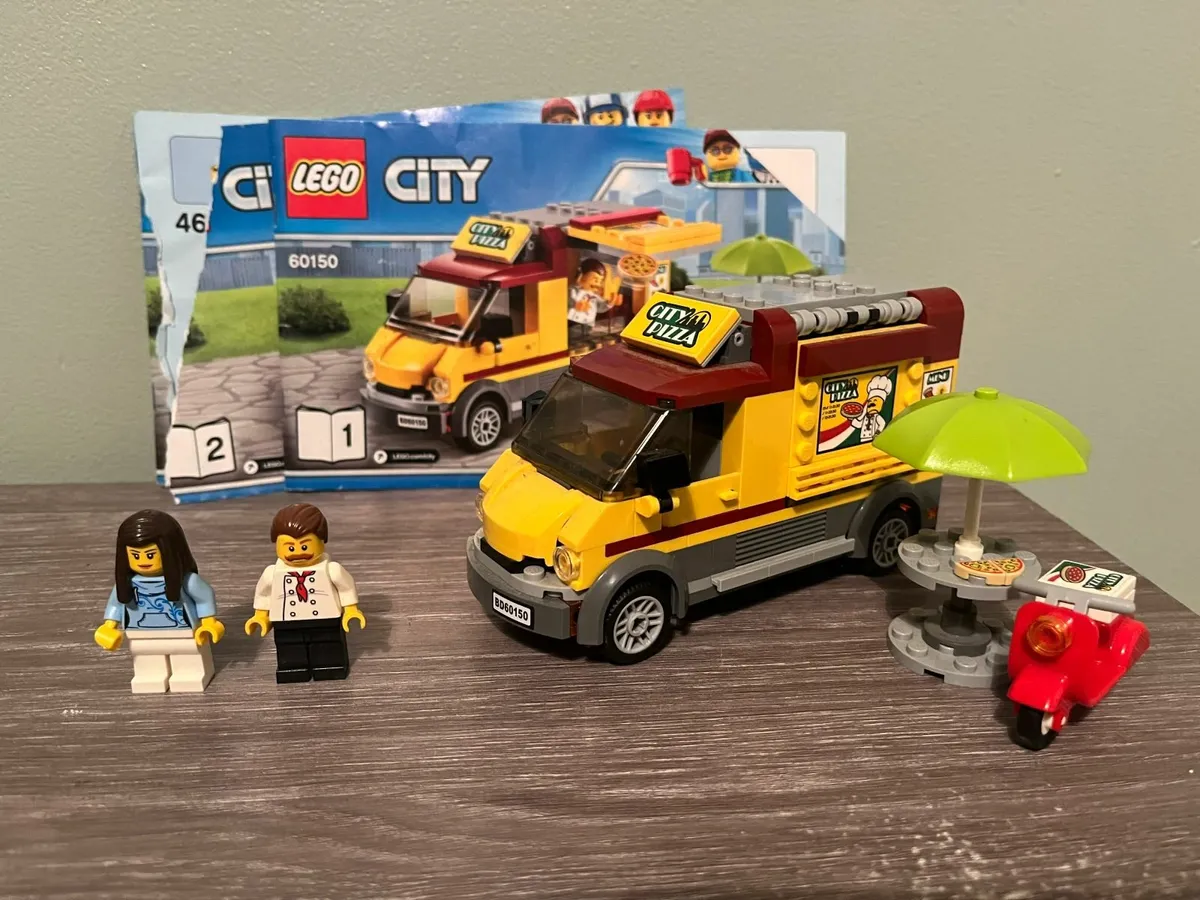 Lego City Pizza Van (60150) - Image 1