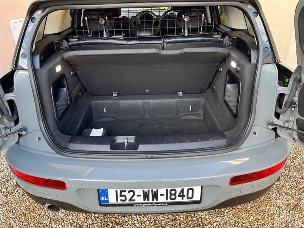 152 MINI Clubman 2.0 Cooper D Leather Heated Seatsl - Image 3