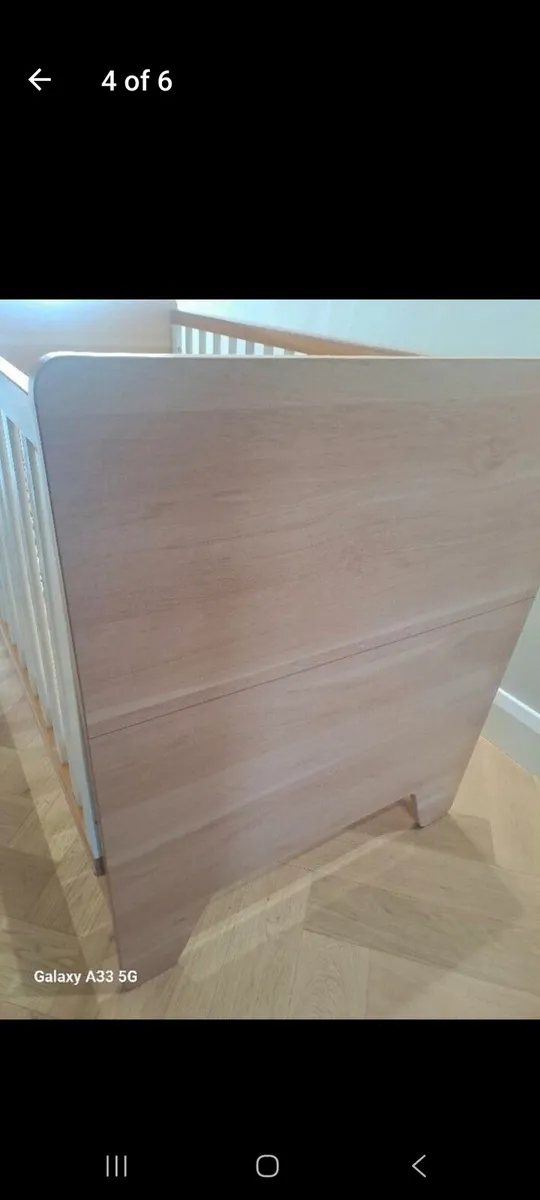 Baby elegance acorn cot bed - Image 4