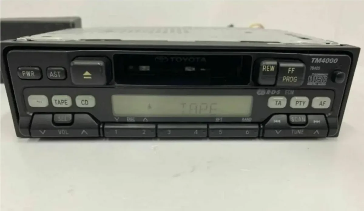 Toyota Original Radio Cassette Player TM4000 - Image 1