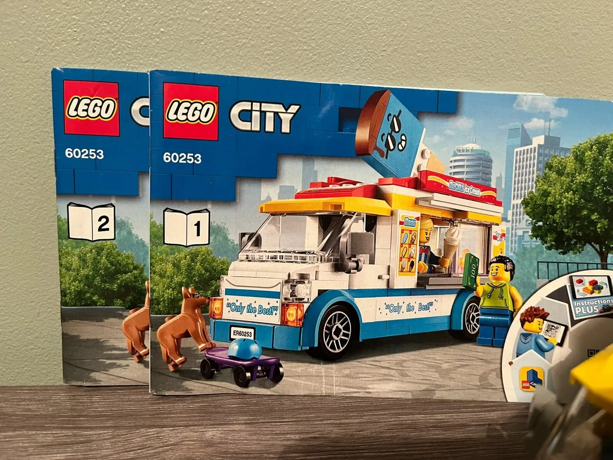 Lego City Ice Cream Truck - Image 4