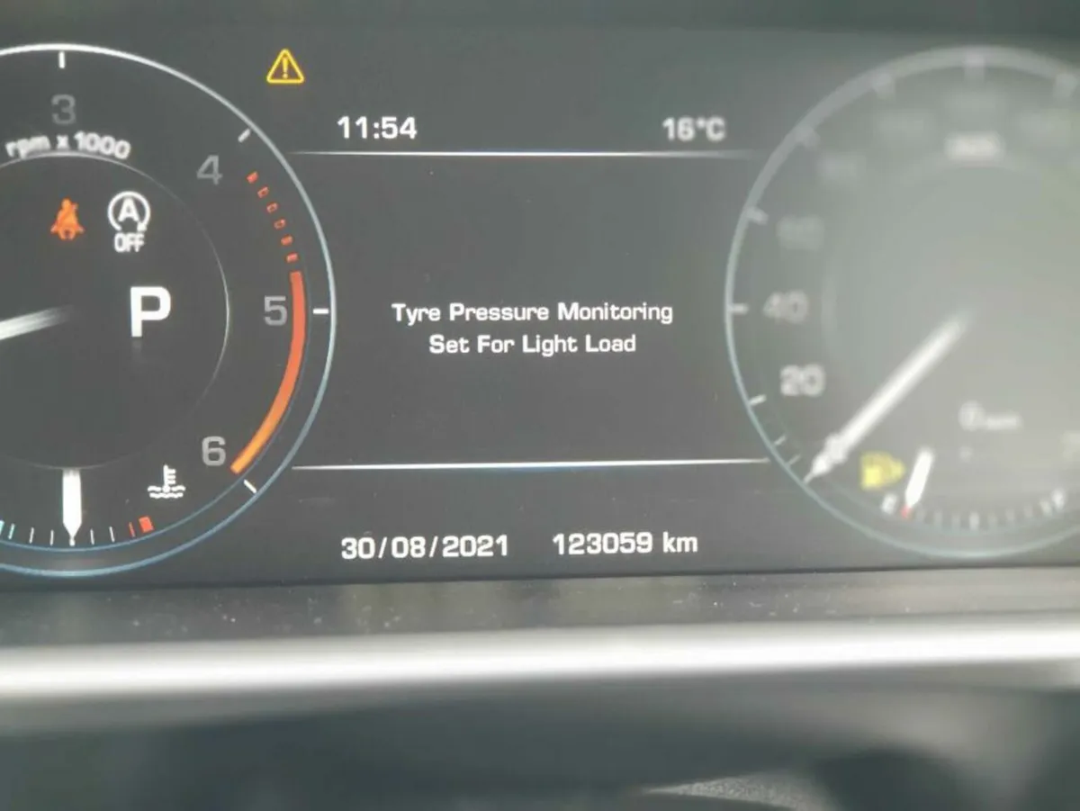 Land Rover Range Rover Sport 3.0 Sport SDV6 HSE 5 - Image 4