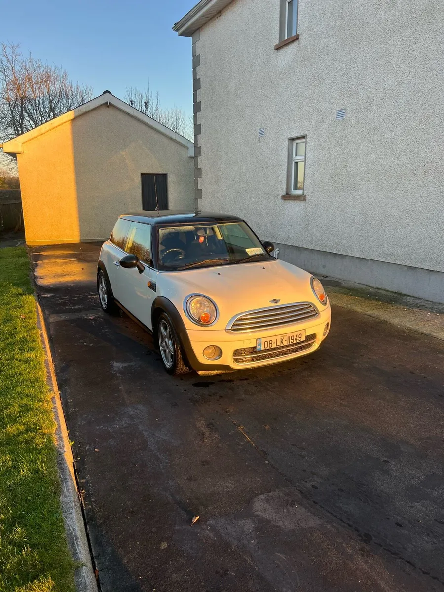 2008 Mini Cooper D - Image 1