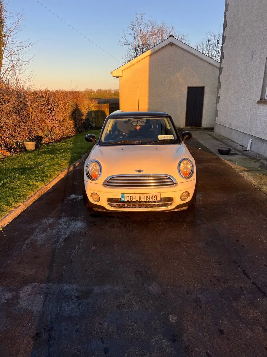 2008 Mini Cooper D - Image 2