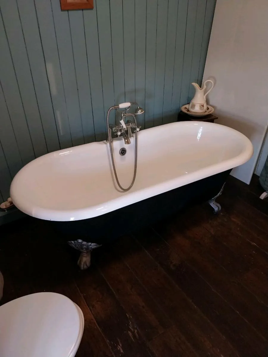 Cast Iron bath - Image 4