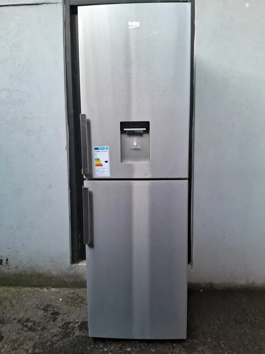 FRIDGE AND FREEZER - Image 4