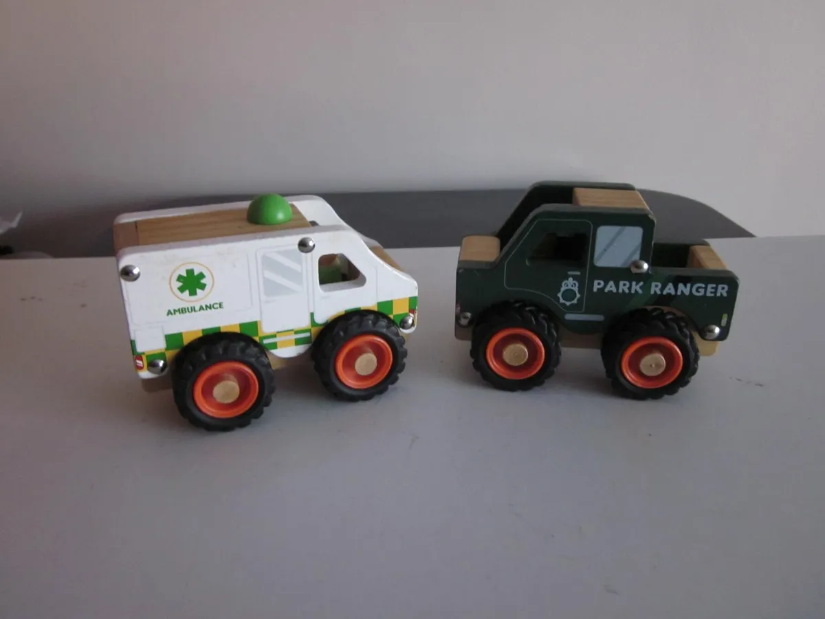 Little Town Wooden Ambulance/ Park Ranger Cars - Image 4