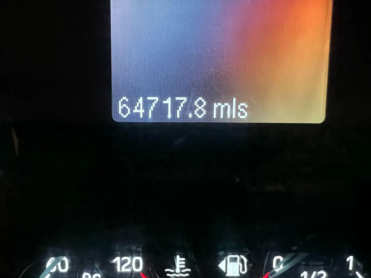 Ford Transit 2.0 350 EcoBlue HD Leader Dropside - Image 2