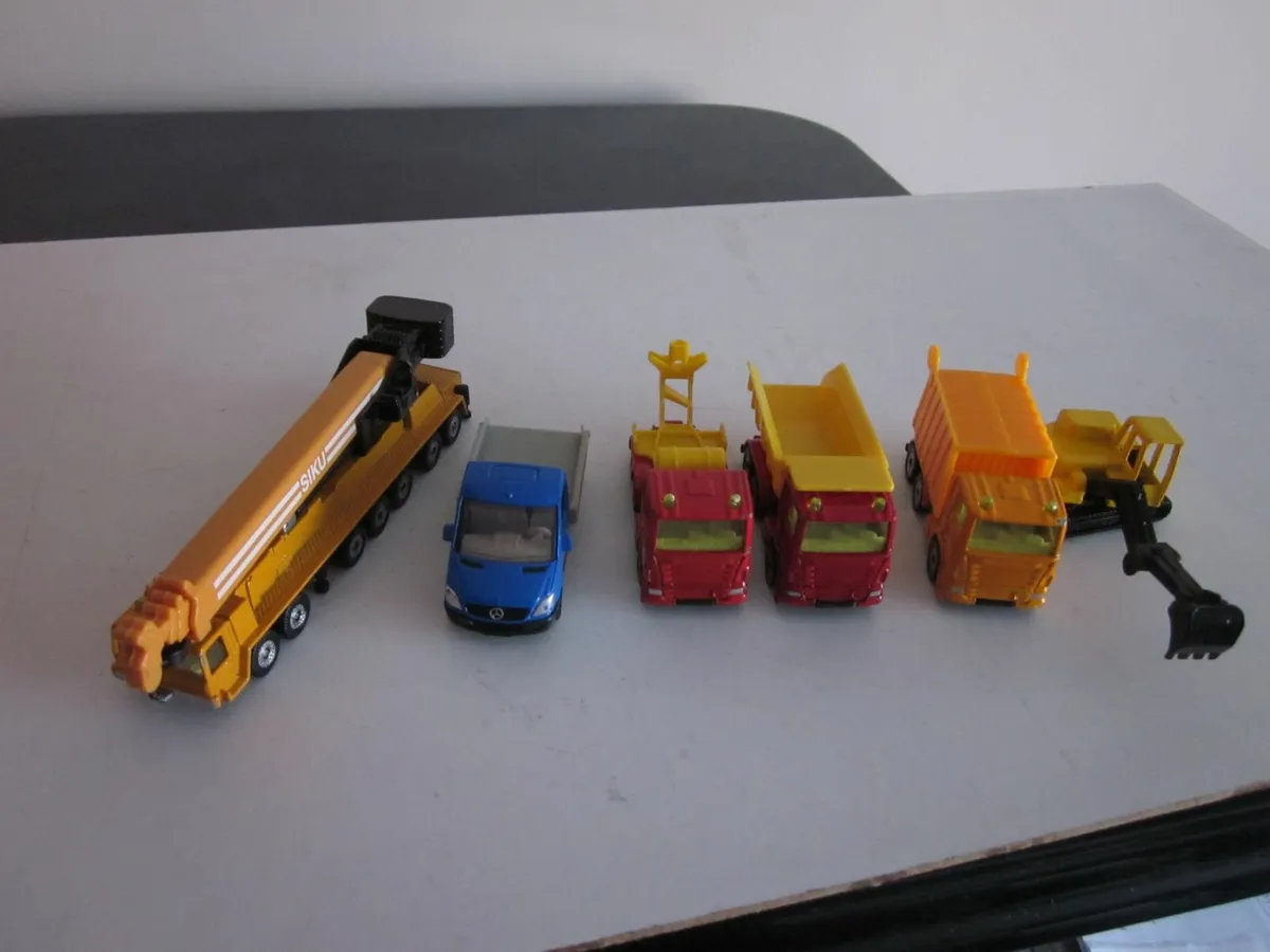 Siku Toy Crane/Other Vehicles X6 - Image 1