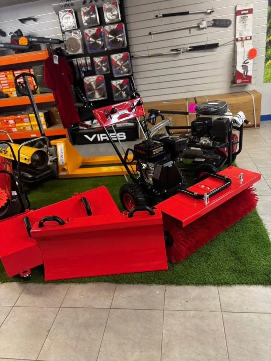 Victor Petrol Sweeper - Image 4