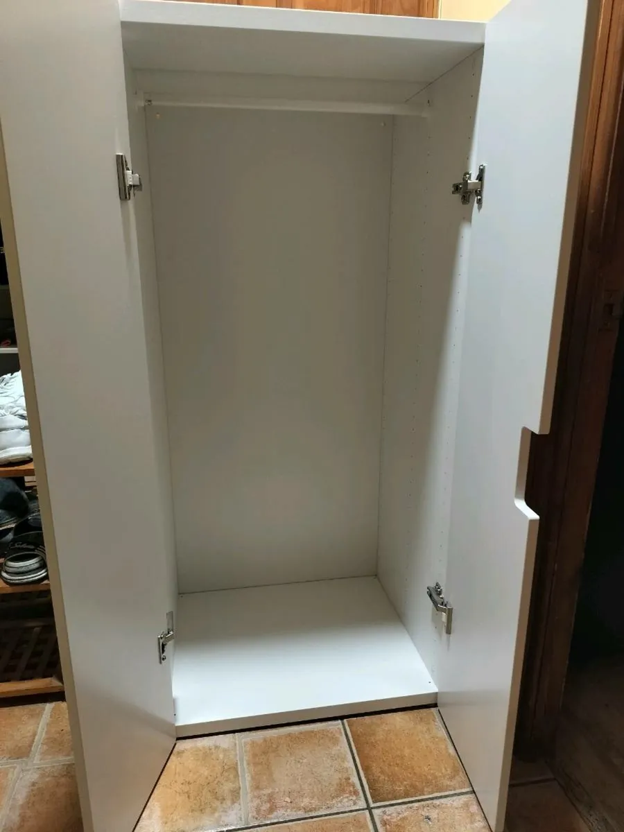 Wardrobe Smastad - Image 2