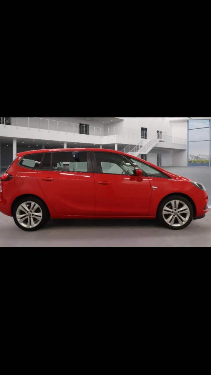 2018 OPEL ZAFIRA TOURER 7 seater - Image 2