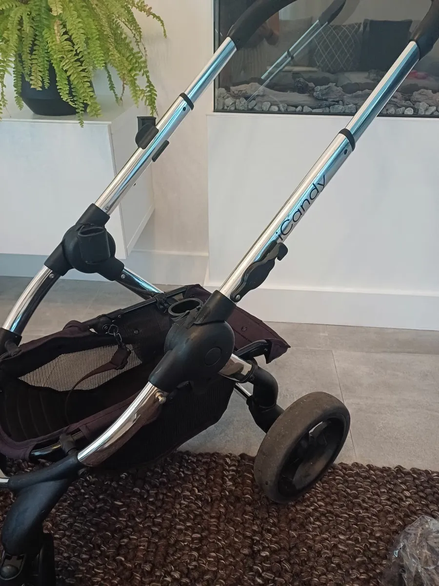 I candy peach full travel system and car seat - Image 3