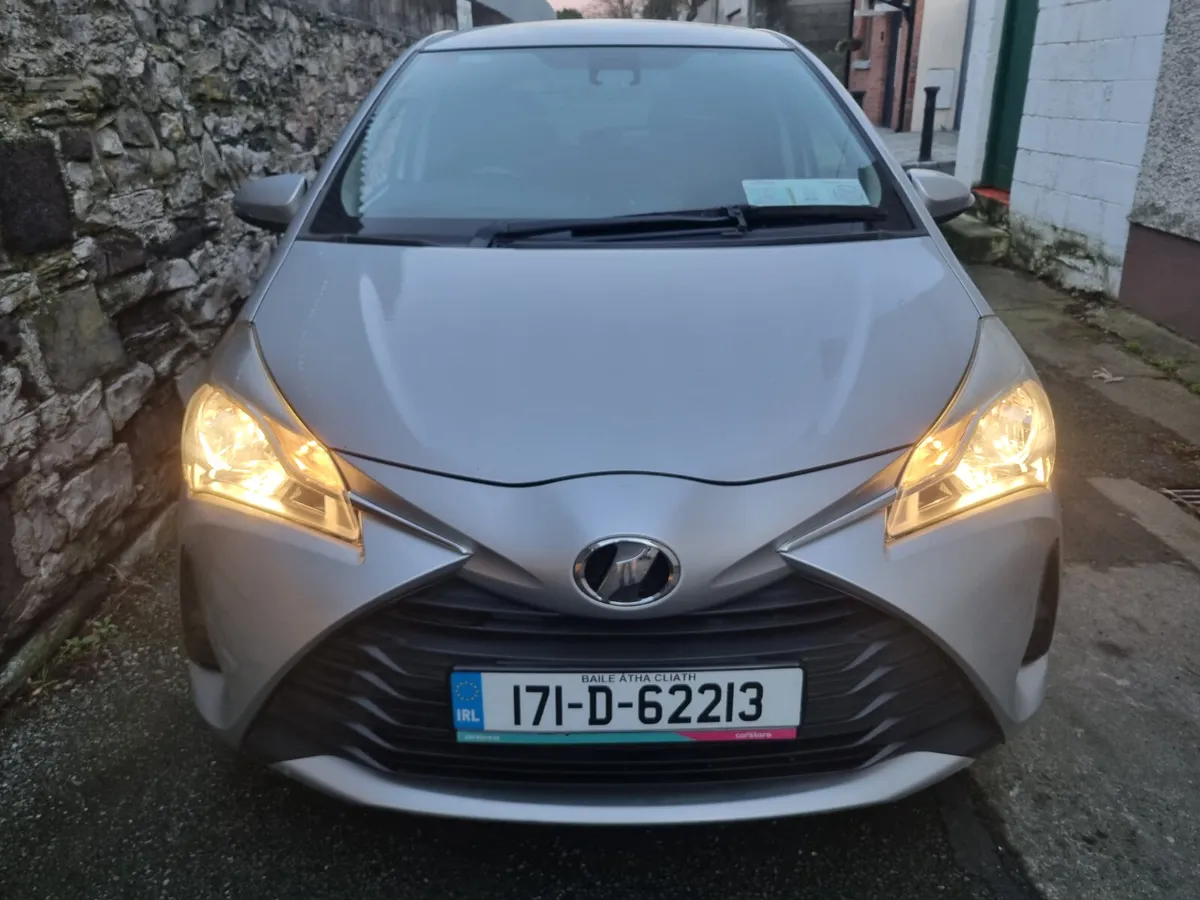 Toyota Vitz 2017 - Image 2