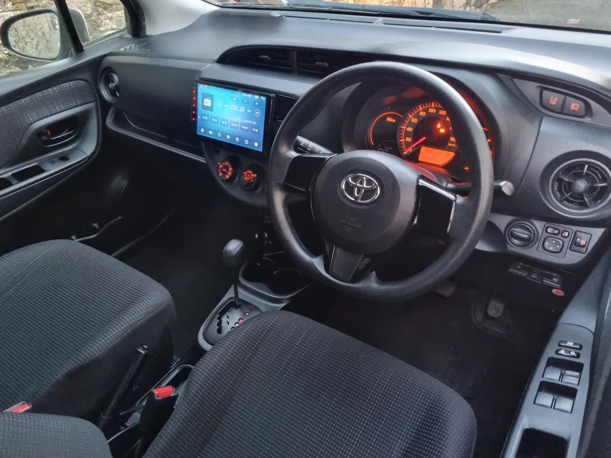 Toyota Vitz 2017 - Image 4