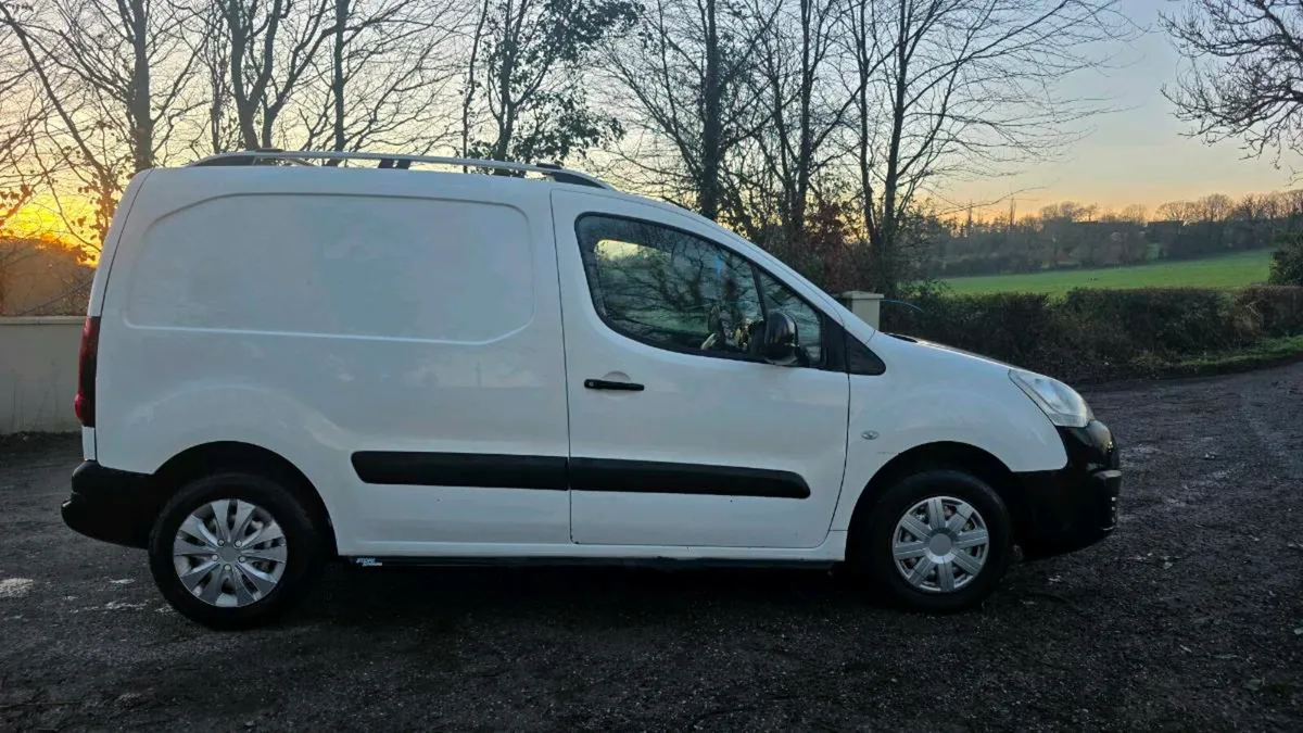 2016 Peugeot Partner 3 Seater  *low mileage* - Image 1