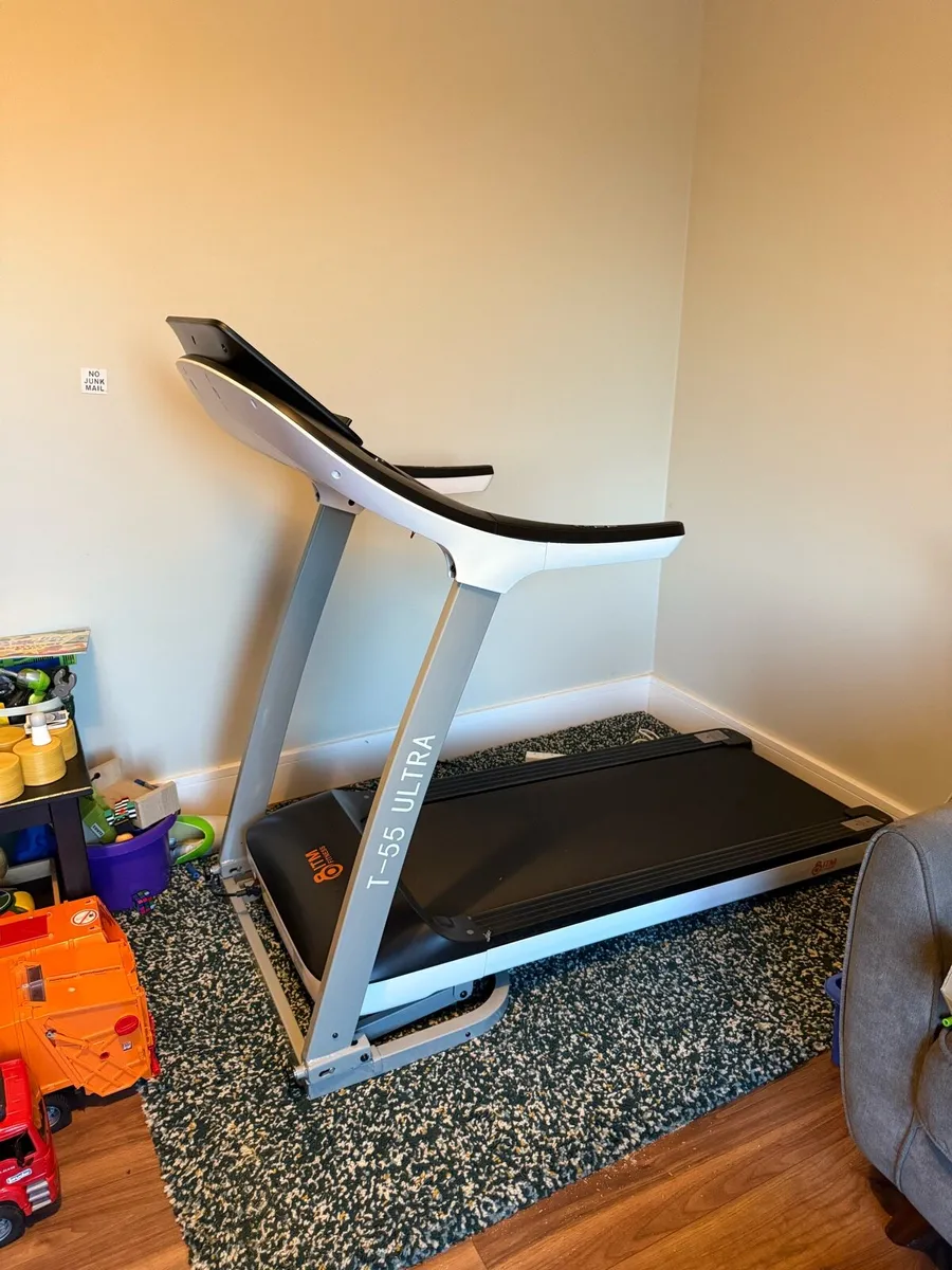 Treadmill - Image 1