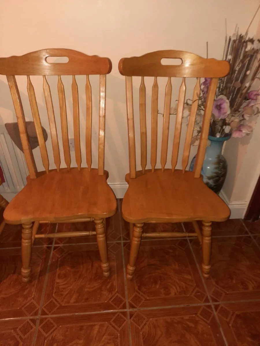 Kitchen chairs - Image 3
