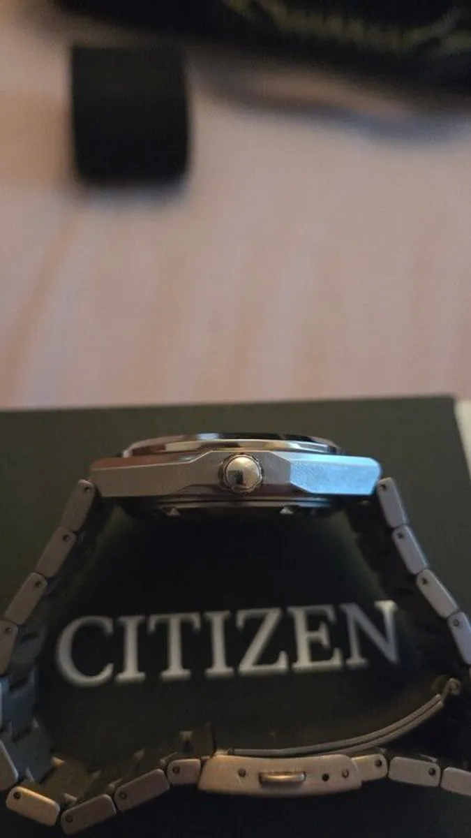 Citizen Titanium Automatic Watch - Image 3