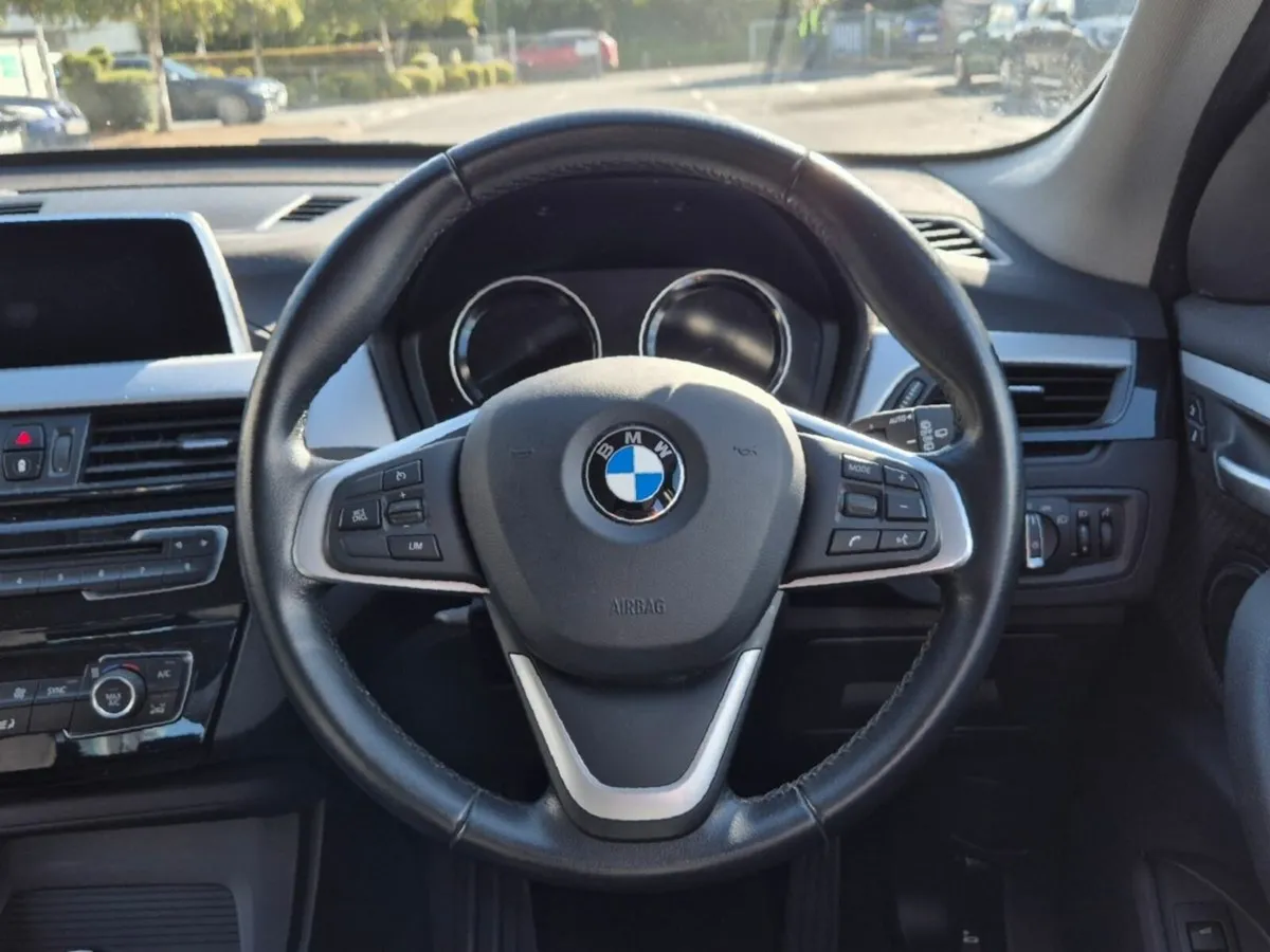 BMW X1 sDrive18i SE - Image 4