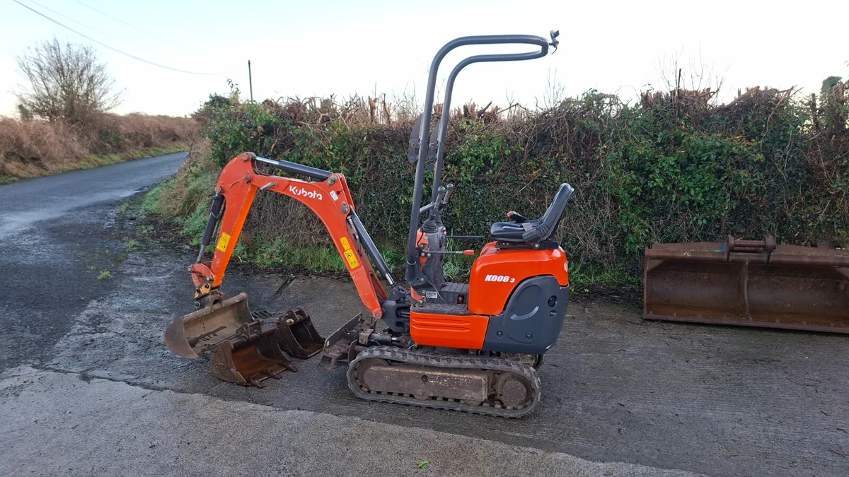 2019 Kubota k008-3 - Image 2