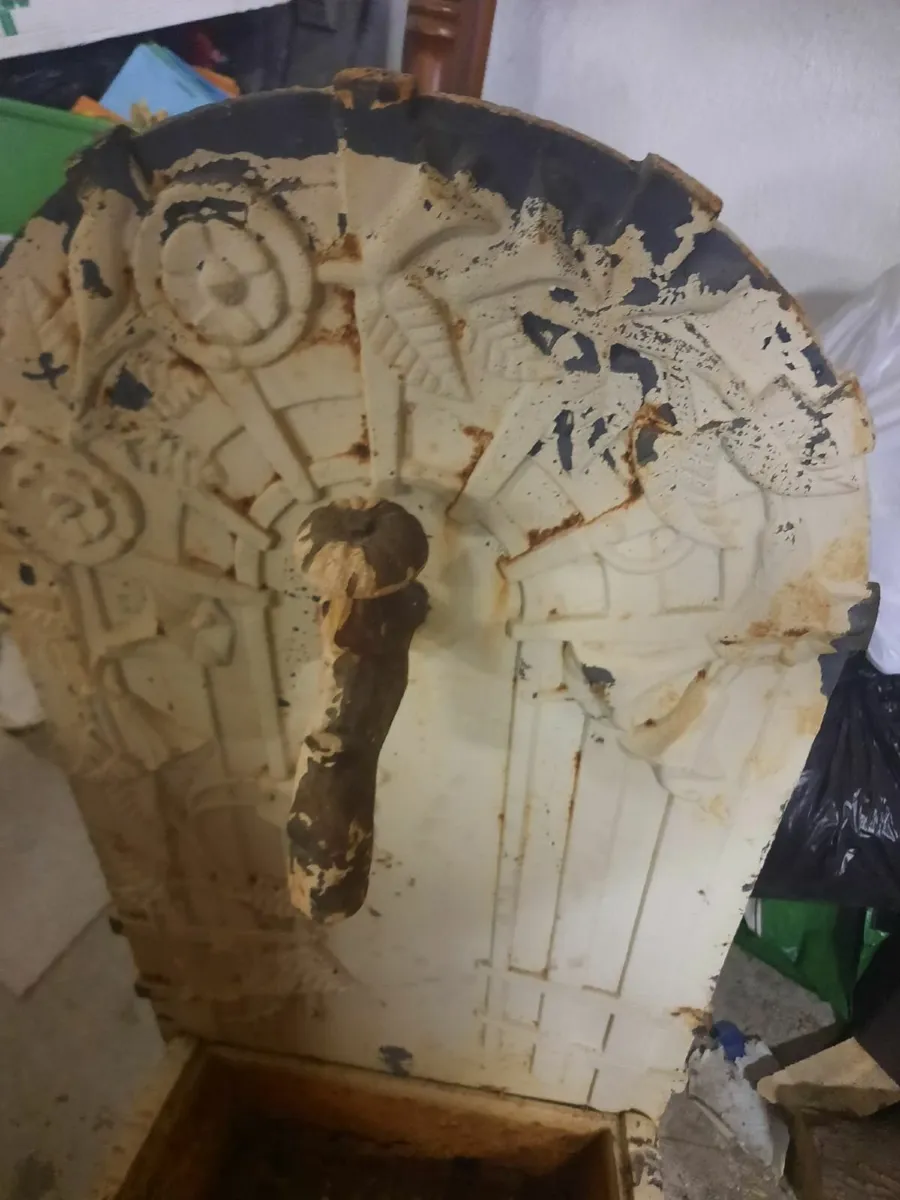 Antique tap - Image 3