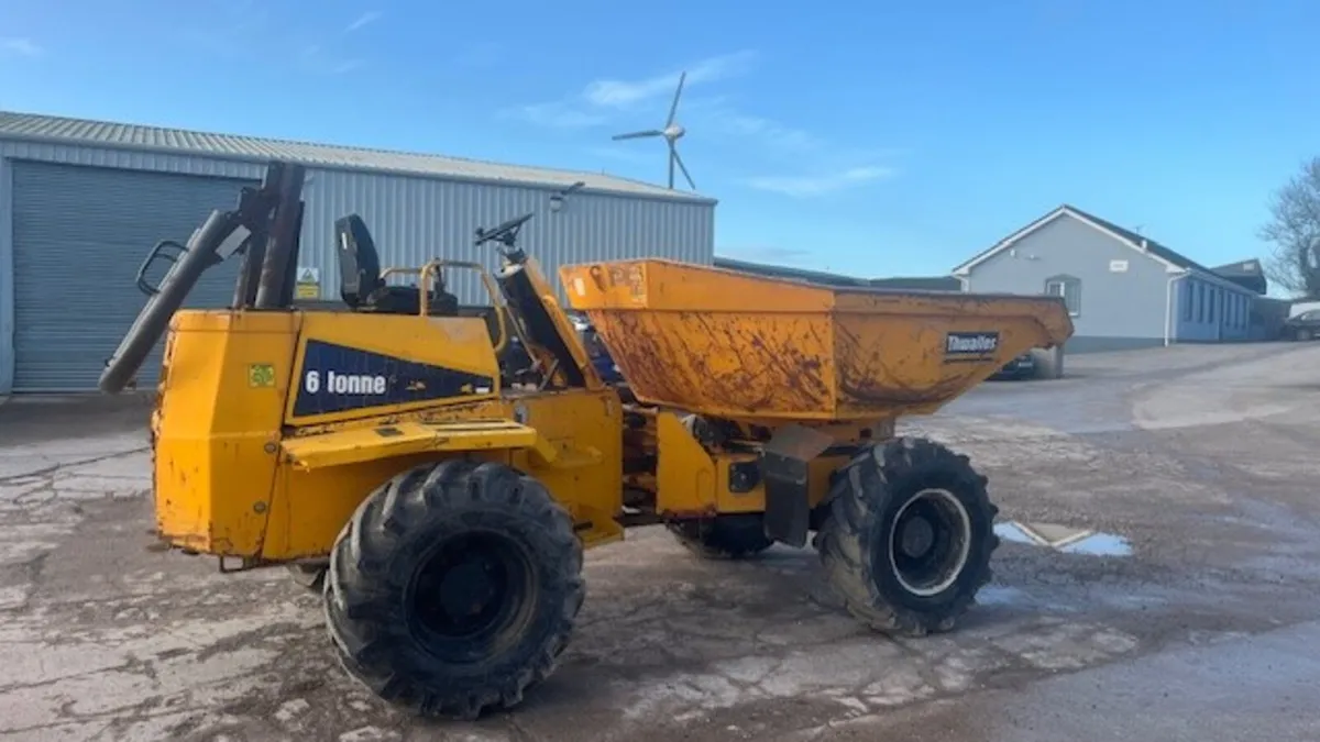 2010 Thwaites 6 Ton Swivel Dumper - Image 3