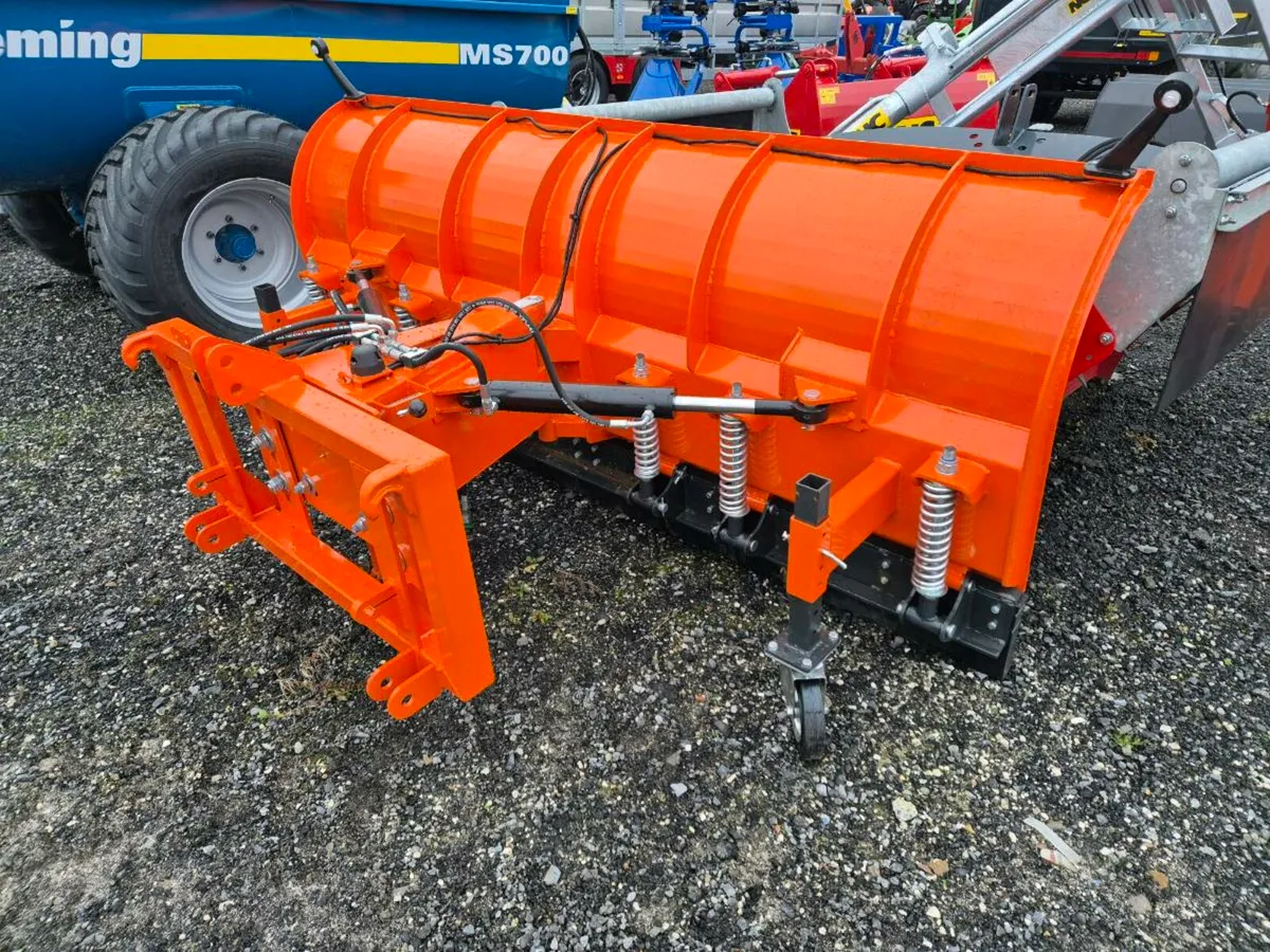 Snow ploughs - Image 4