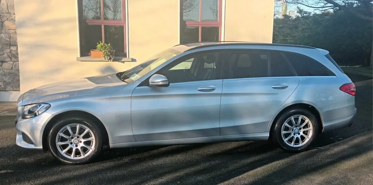 161 Mercedes C220D Estate - Image 4