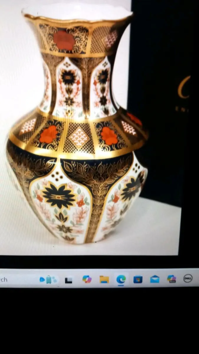 Royal crown derby - Image 2