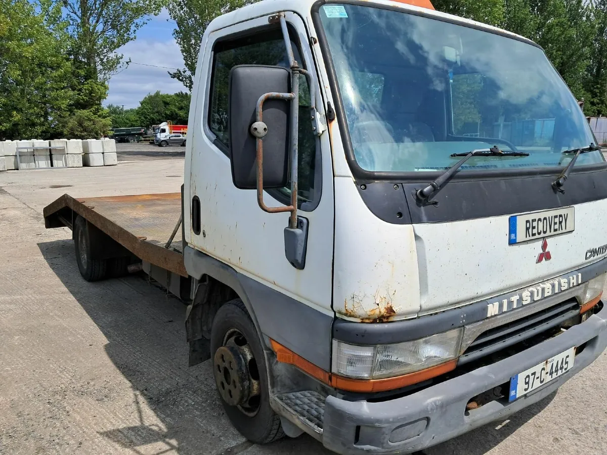 Mitsubishi Canter 1997 - Image 2