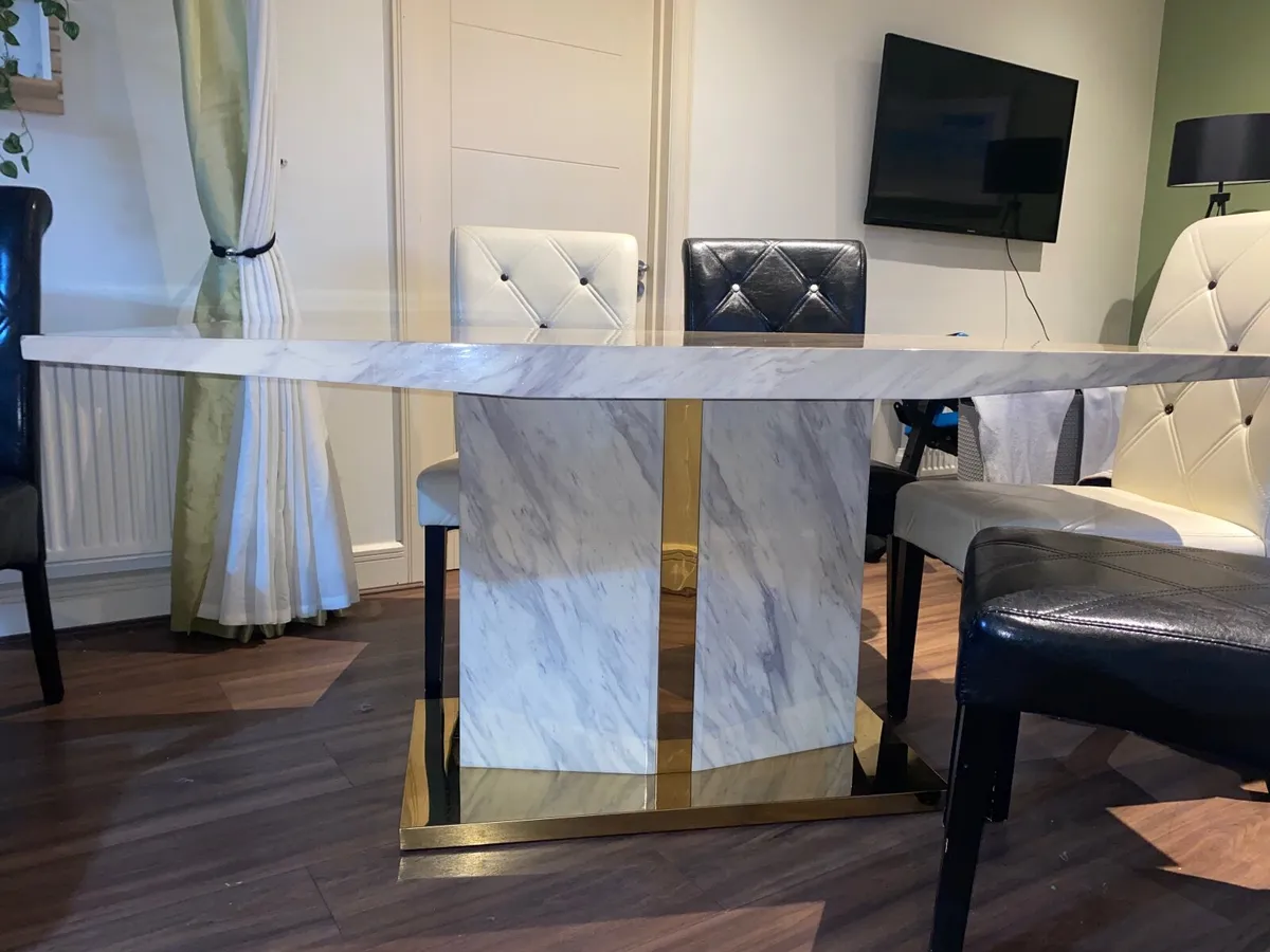 Dinning table 6 chairs - Image 2