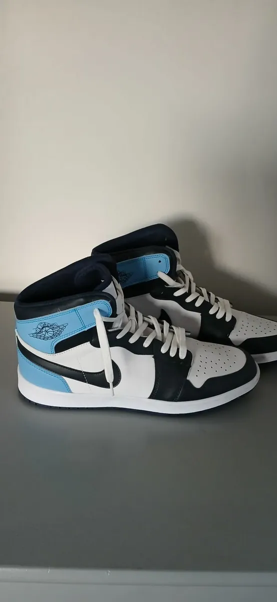 Nike Trainers - Image 1