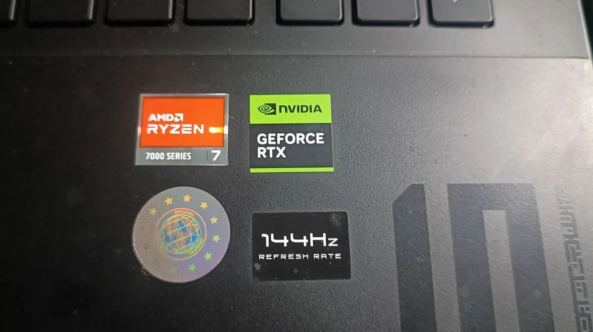 OMEN Ryzen 7 RTX4050 16"144Hz DDR5 Gaming Laptop - Image 2