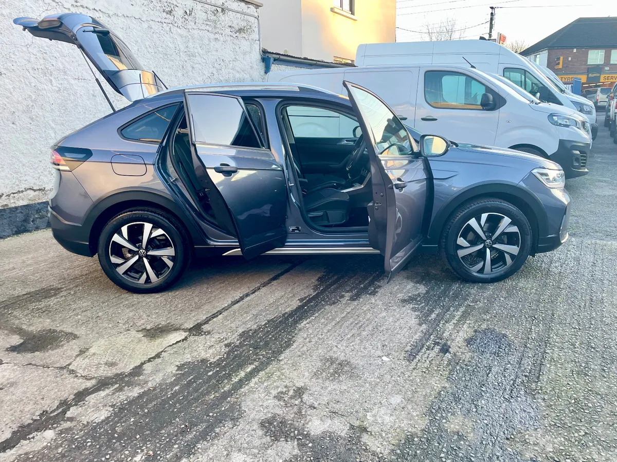 Volkswagen Taigo Style 1.0TSI Petrol Manual,2022 - Image 4