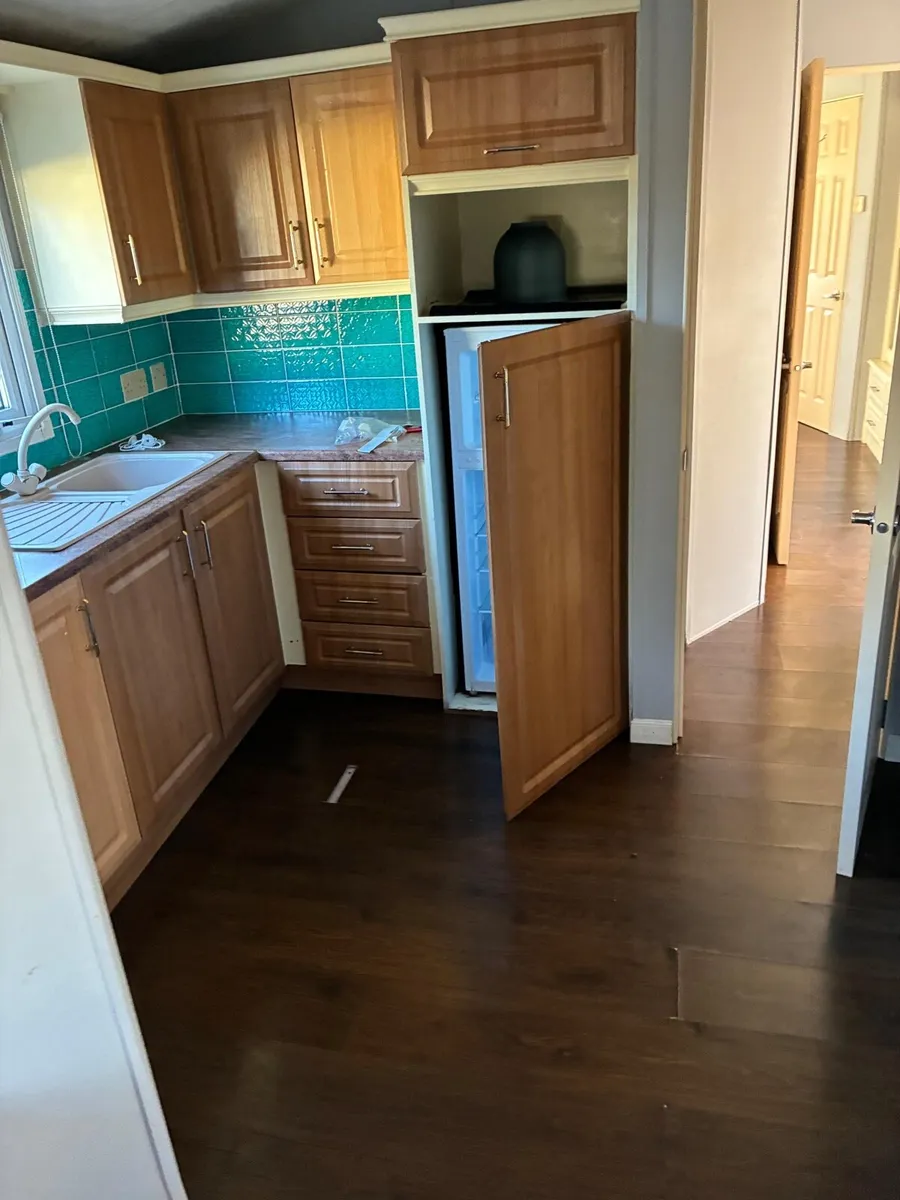 35X12 2 Bedroom Winterpack Delivered - Image 4