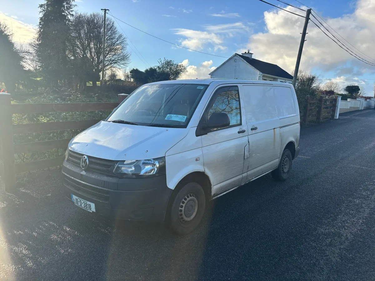 2010 Volkwagen Transporter T6 2.0 SWB - Image 3