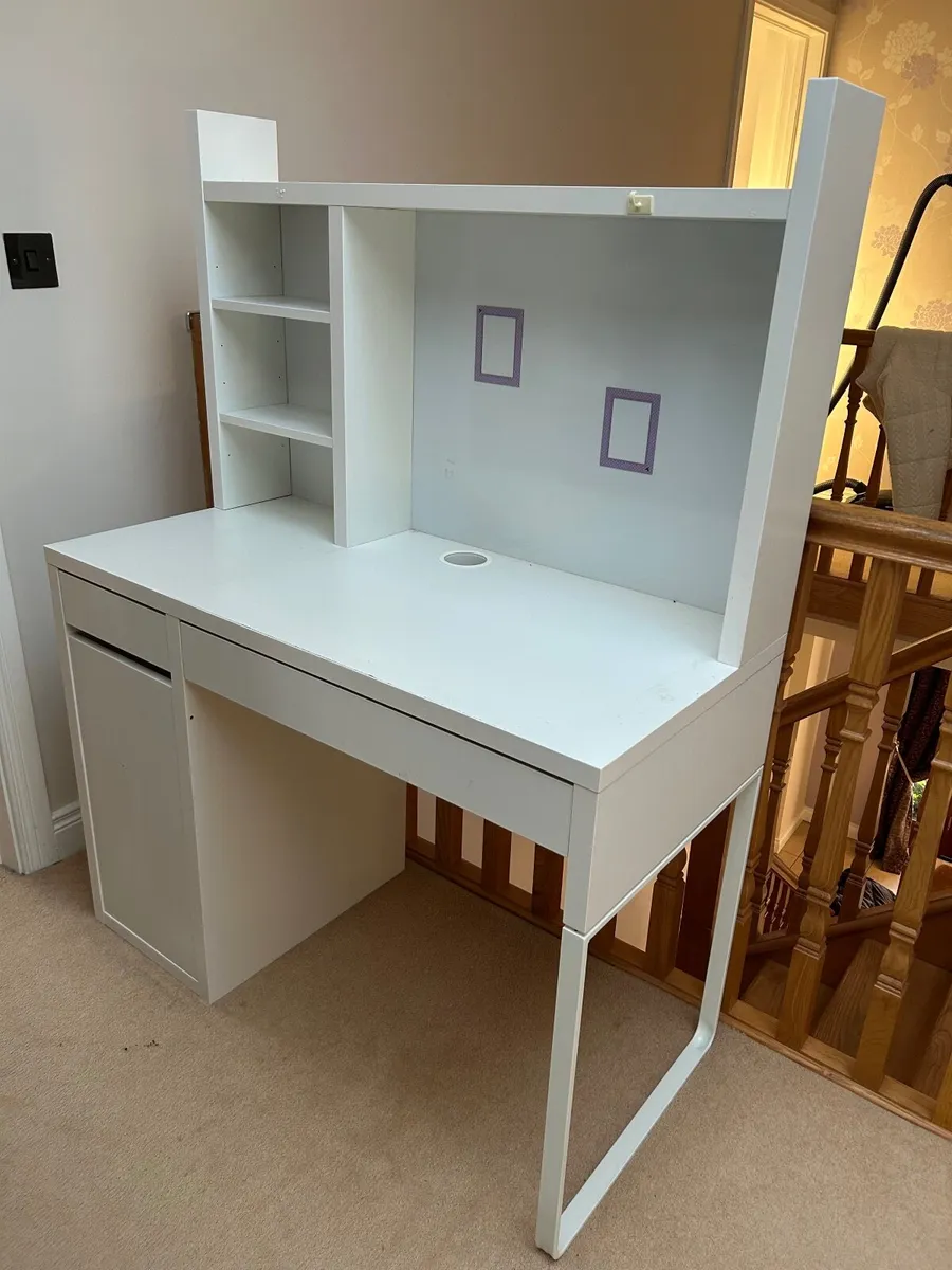 Junior Desk