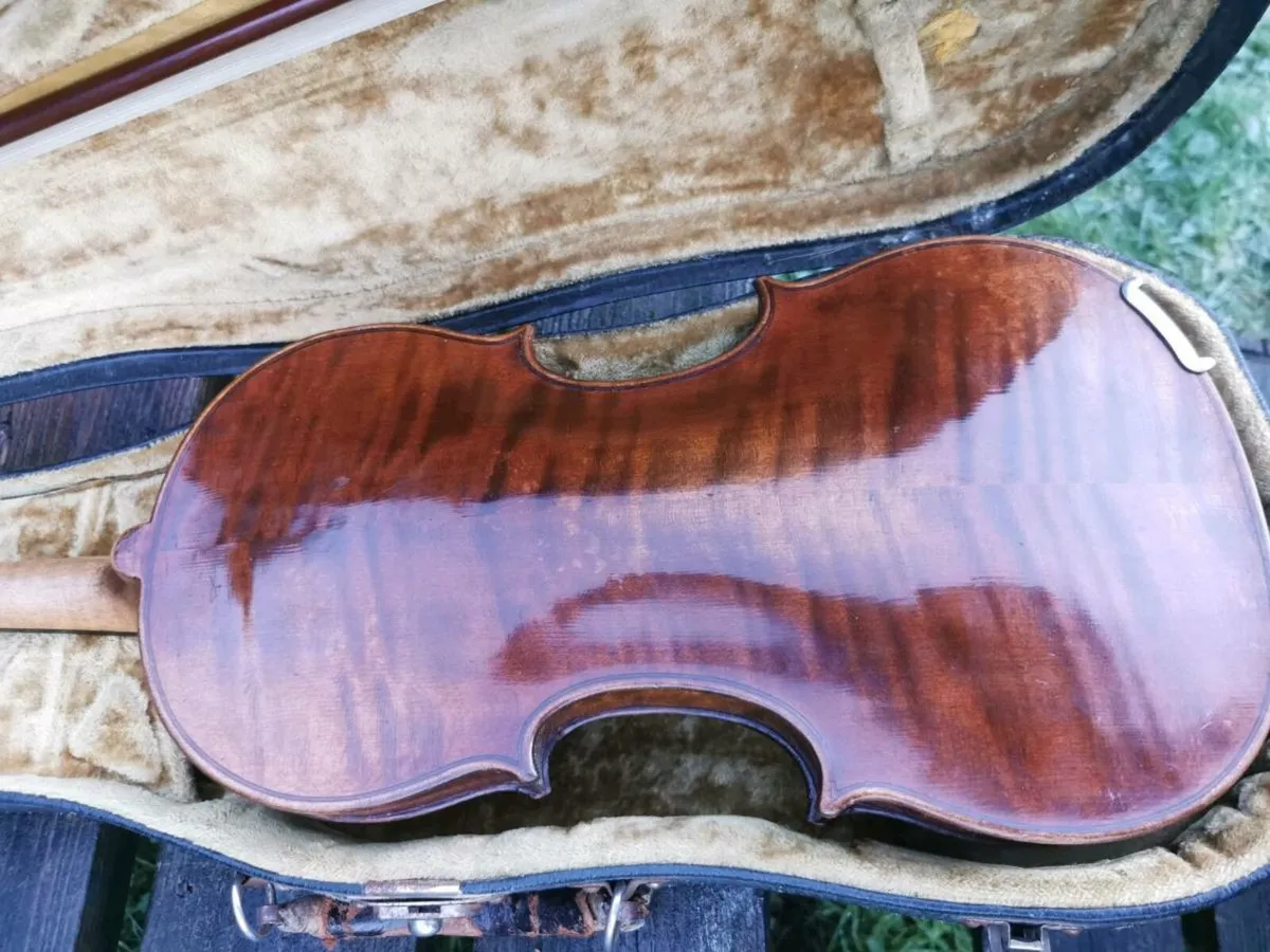 1930s Full Size Violin - Image 2