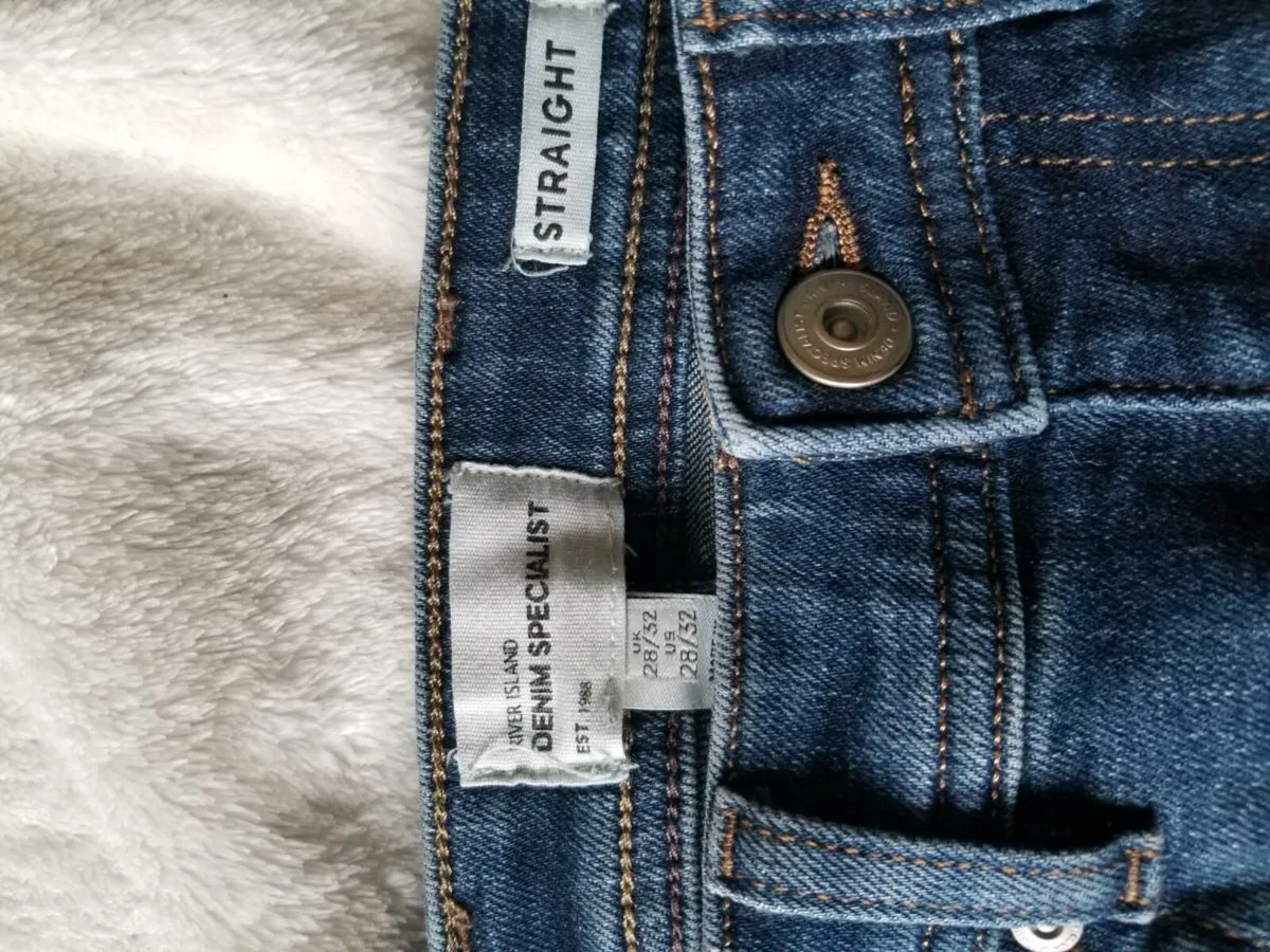 Designer clothes bundle - Image 4