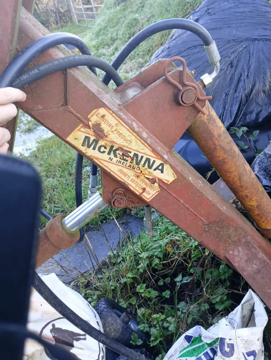 Back End Loader - Image 1