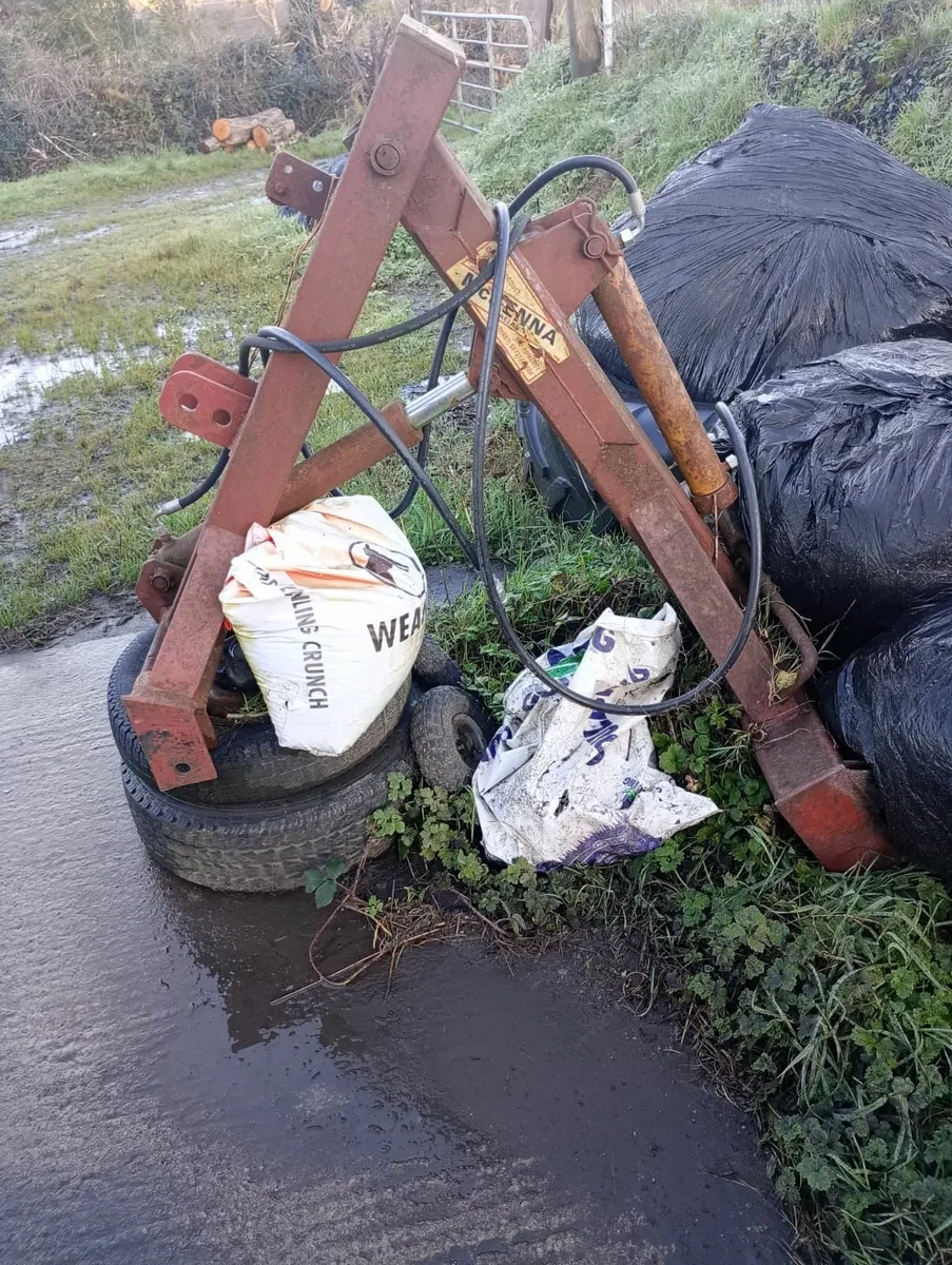 Back End Loader - Image 3