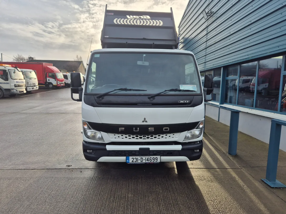 2023 FUSO CANTER 3.5TON TIPPER - Image 2