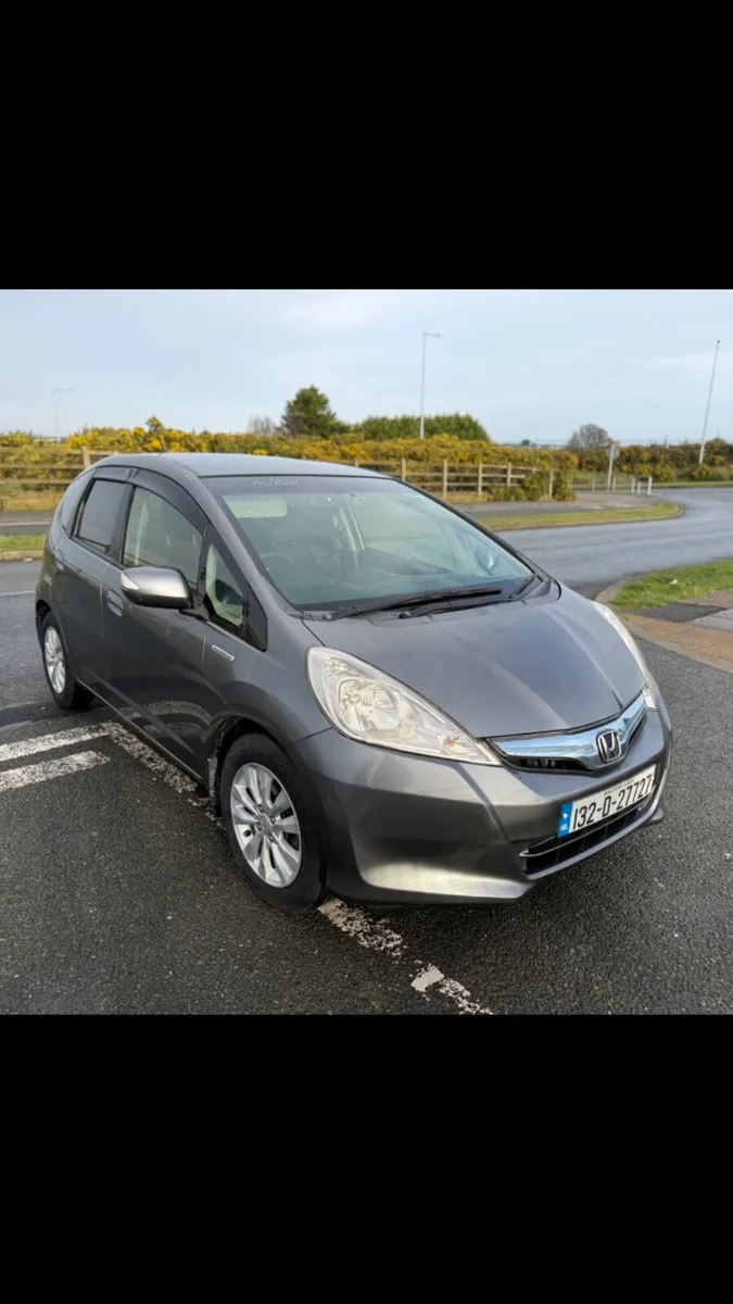 132 Honda Fit / Jazz Hybrid 1.3 Low Mileage &NCT - Image 1
