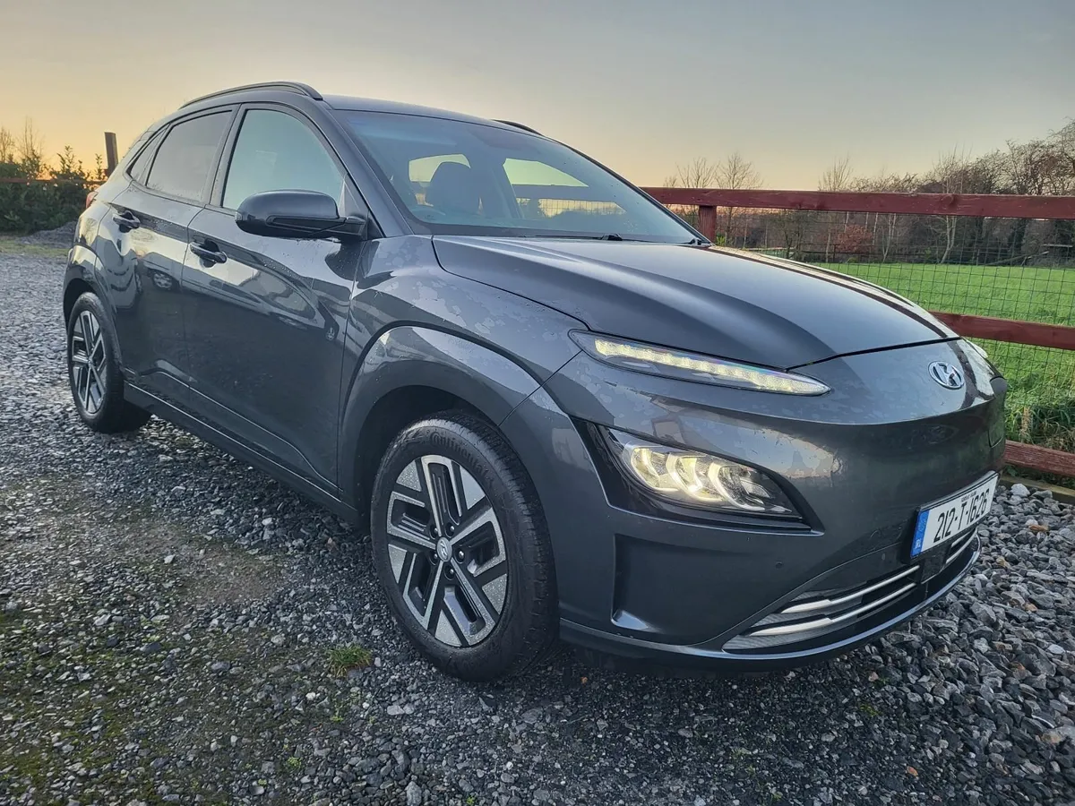 HYUNDAI KONA ELECTRIC 64KW PREM.  NEW MODEL €12950 - Image 2