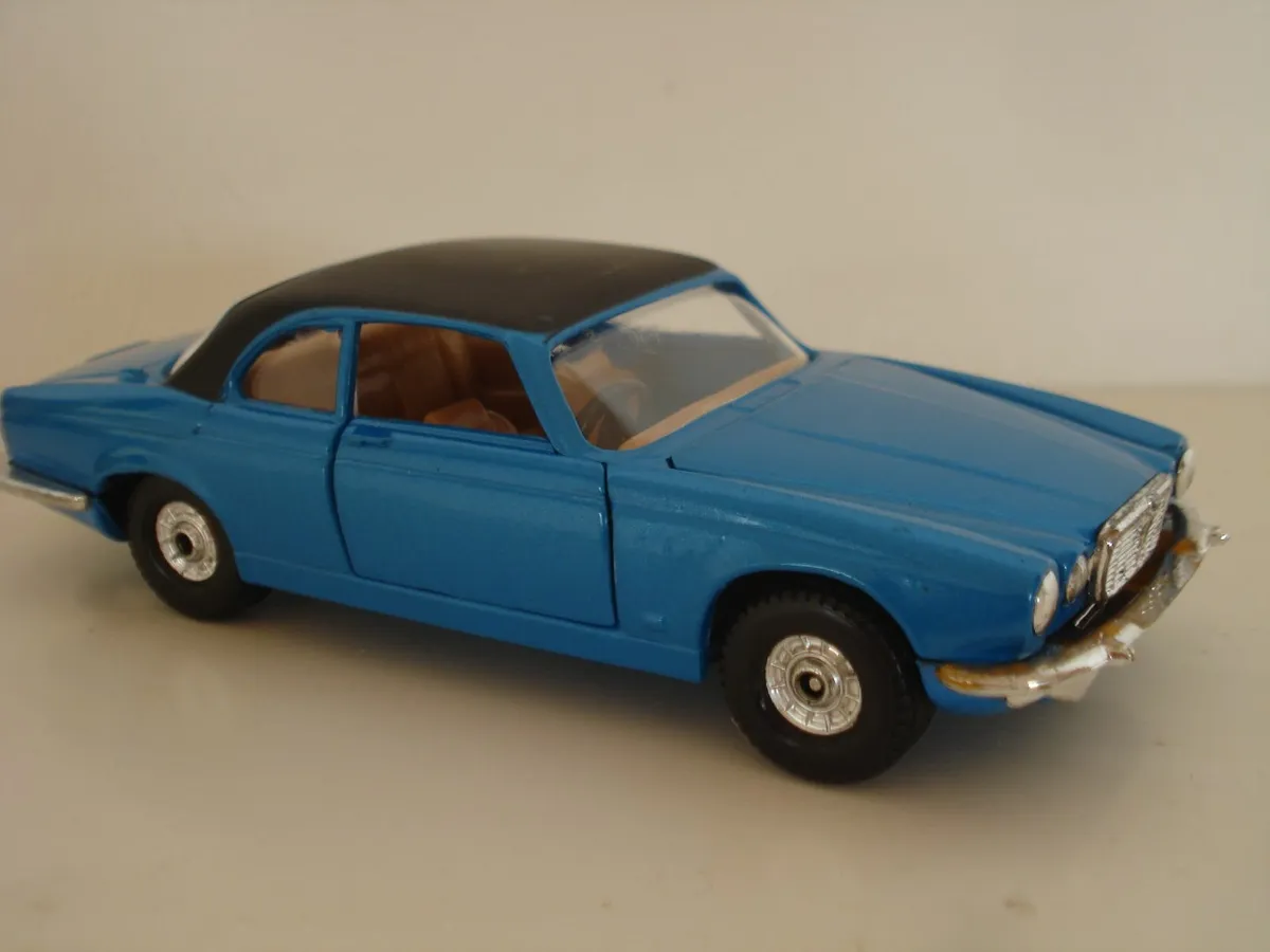 CORGI 286 JAGUAR XJ-12C COUPE DIECAST METAL. - Image 3
