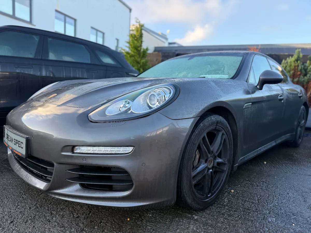 🇮🇪Porsche Panamera 3.0 Turbo Look (rare find ) - Image 1