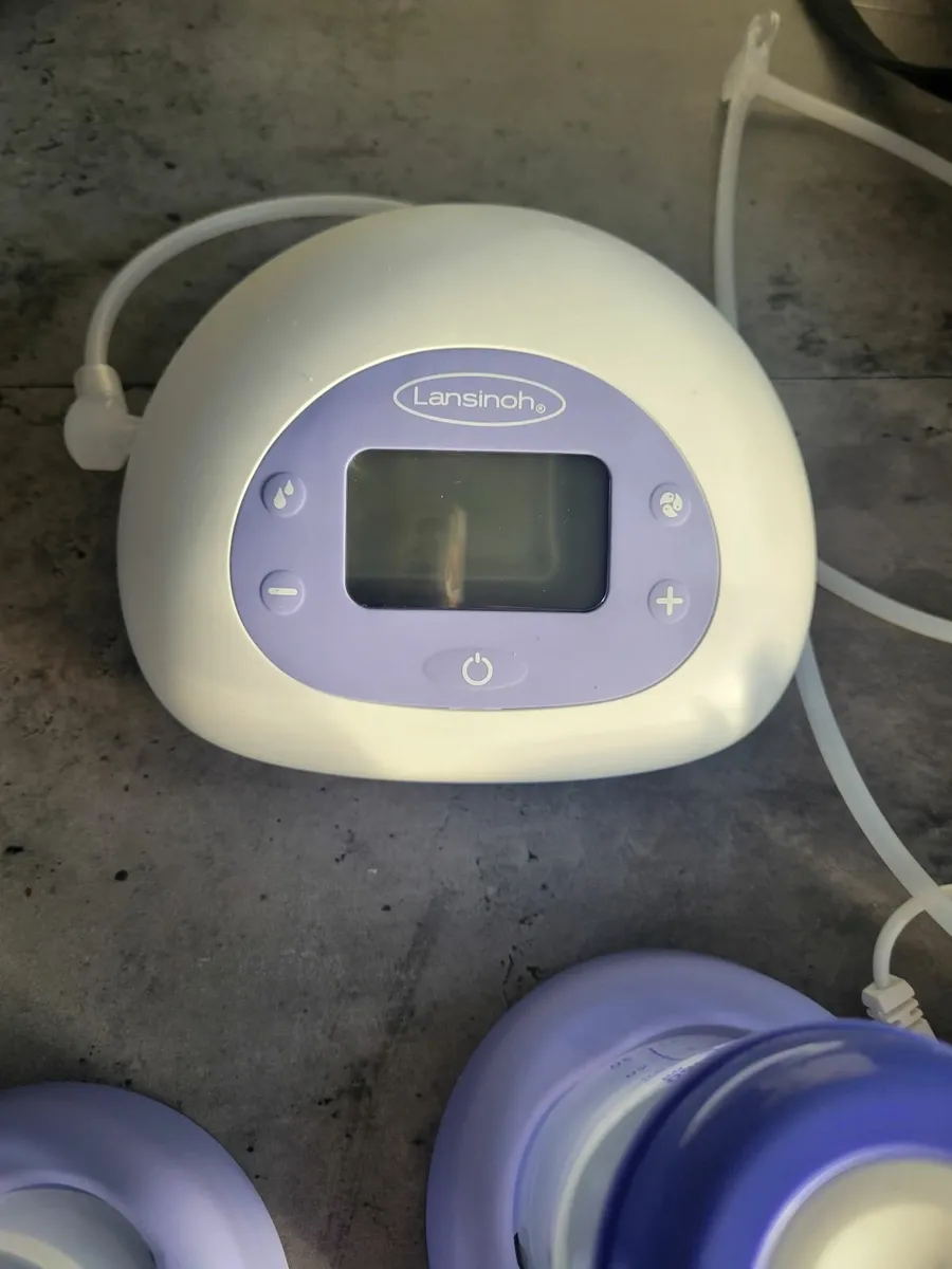 Lansinoh 2in1 Breast Pump. (Brand new ,never used) - Image 2